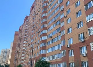 Продаю двухкомнатную квартиру, 65.3 м2, Долгопрудный, Новый бульвар, 15