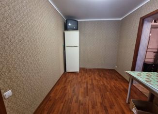 Продается 2-комнатная квартира, 40.2 м2, посёлок Адамовка, улица Истая Ищанова, 4