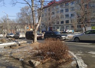 Продам комнату, 70 м2, Находка, Комсомольская улица, 30