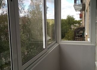 Продается однокомнатная квартира, 30 м2, поселок городского типа Широковский, улица Матросова, 12