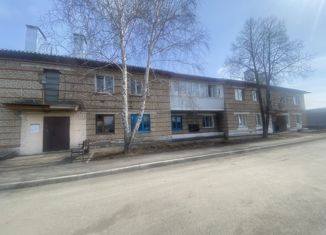 Продаю 3-комнатную квартиру, 62.6 м2, Кемеровская область, Коммунистическая улица, 2А