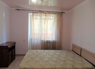 Продаю 2-ком. квартиру, 52 м2, поселок городского типа Свободы, проспект Калинина, 160
