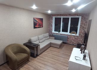 Продам однокомнатную квартиру, 30 м2, Апатиты, улица Гладышева, 21
