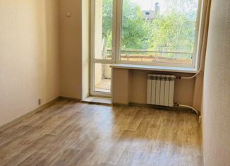 Продажа 2-ком. квартиры, 41.8 м2, Находка, улица Черняховского, 3