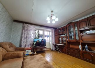 Продается трехкомнатная квартира, 69.5 м2, Киров, улица Чапаева, 11