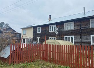 3-ком. квартира на продажу, 73.9 м2, село Липин Бор, Комсомольская улица, 43