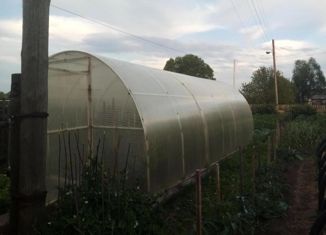 Продается трехкомнатная квартира, 38.7 м2, поселок городского типа Тужа, Северная улица, 9