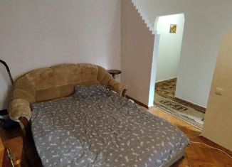 Продаю 1-ком. квартиру, 32 м2, посёлок городского типа Сириус, Хуторская улица, 33