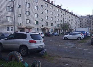 Продажа 2-ком. квартиры, 51.5 м2, Сыктывкар, улица Зои Космодемьянской, 48, район Лесозавод