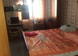 Продам двухкомнатную квартиру, 45 м2, Москва, Чертановская улица, 33к2, метро Пражская