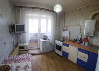 Продается двухкомнатная квартира, 48.5 м2, Свердловская область, улица 60 лет СССР, 9