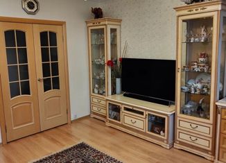 Продаю 2-ком. квартиру, 51 м2, Москва, Новочеркасский бульвар, 36, Новочеркасский бульвар