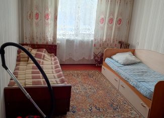 Двухкомнатная квартира на продажу, 55.4 м2, Прокопьевск, улица Гайдара, 44