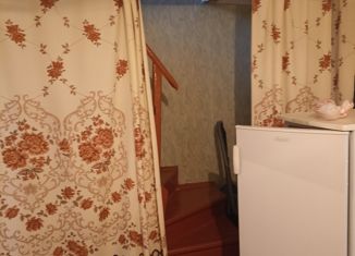 Продажа 4-комнатной квартиры, 70 м2, Николаевск, Октябрьская улица, 65