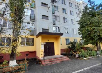 Продажа 2-ком. квартиры, 52.3 м2, Элиста, 8-й микрорайон, 11, 8-й микрорайон