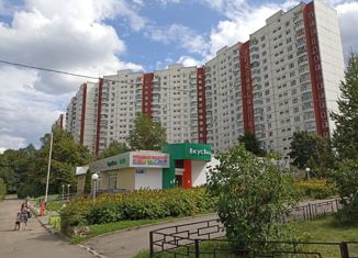 Продажа 3-ком. квартиры, 73 м2, Москва, Осенняя улица, 26, метро Крылатское