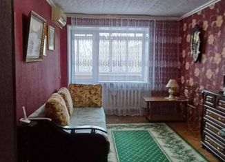 Продаю 2-комнатную квартиру, 45 м2, Каменск-Шахтинский, переулок Крупской, 66