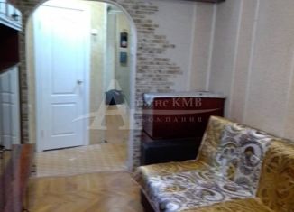 Продаю трехкомнатную квартиру, 44 м2, Ессентуки, Кисловодская улица, 191
