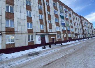 Продам 1-комнатную квартиру, 32 м2, поселок городского типа Уруссу, улица Горького, 1