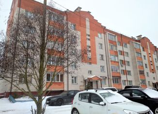 Продам 1-комнатную квартиру, 40.7 м2, село Печерск, Школьная улица, 2Б