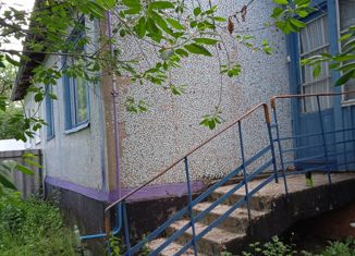 Продается трехкомнатная квартира, 49.7 м2, деревня Яблонево, Комсомольская улица, 4