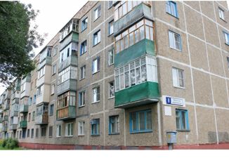 Продажа двухкомнатной квартиры, 42 м2, Новочебоксарск, Солнечная улица, 8