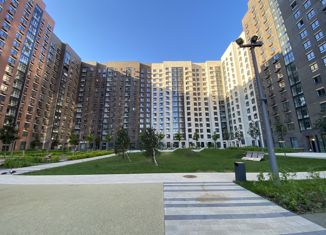 Продажа 3-комнатной квартиры, 72.4 м2, Москва, улица Михайлова, 30Ак1, метро Окская