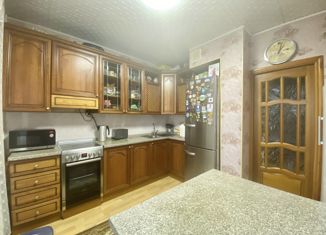 Продам 2-ком. квартиру, 57.9 м2, Москва, бульвар Адмирала Ушакова, 14, бульвар Адмирала Ушакова