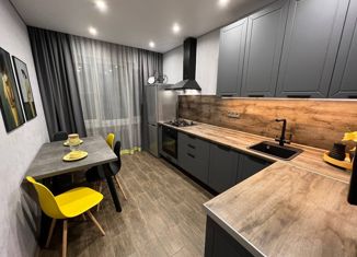 Продажа 3-ком. квартиры, 65 м2, Москва, Большая Грузинская улица, 20, метро Баррикадная