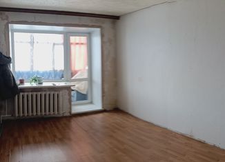 Продам трехкомнатную квартиру, 52.2 м2, Хабаровский край, улица Воровского, 12