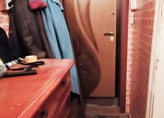 Продается 1-комнатная квартира, 31.5 м2, Бор, улица Сергея Везломцева, 15