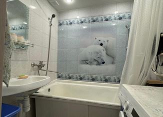 Продам 2-ком. квартиру, 51.7 м2, Красноярский край, Дудинская улица, 15