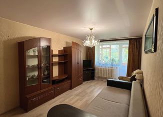 Продажа трехкомнатной квартиры, 58 м2, Александров, улица Терешковой, 12