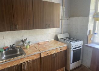 Сдаю в аренду однокомнатную квартиру, 28 м2, Ревда, улица Мира, 16