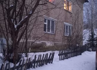 Продается 2-комнатная квартира, 40.1 м2, Карабаш, улица Комарова, 7