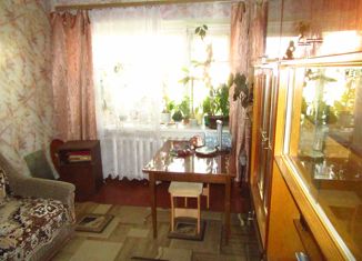 Продажа двухкомнатной квартиры, 43 м2, Глазов, улица Короленко, 25А