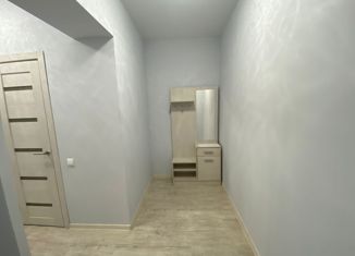 Продам 1-комнатную квартиру, 35 м2, посёлок городского типа Яблоновский, Майкопская улица, 40