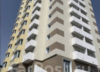 Продается трехкомнатная квартира, 82 м2, Артём, Интернациональная улица, 73