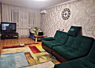 Продам трехкомнатную квартиру, 68.1 м2, Тимашевск, микрорайон Индустриальный, 82