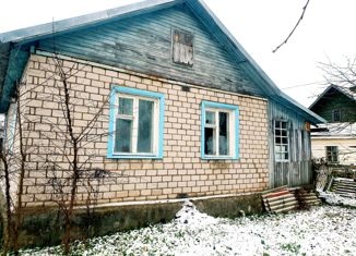 Продается дом, 52.5 м2, Остров, площадь К. Назаровой