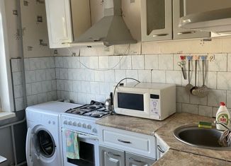 Однокомнатная квартира на продажу, 34.6 м2, Соликамск, улица Степана Разина, 52А