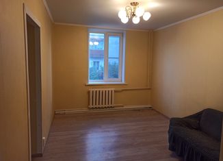 Продается трехкомнатная квартира, 57.6 м2, рабочий поселок Первомайский, Индустриальная улица, 12