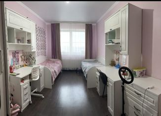 Продам 3-ком. квартиру, 66 м2, Краснодар, ЖК Дыхание, улица Лётчика Позднякова, 2к11