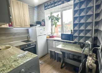 Продам 2-ком. квартиру, 44 м2, Кемеровская область, Тайгинская улица, 8Б