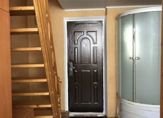 Продам 2-ком. квартиру, 16 м2, Рузаевка, улица Петрова