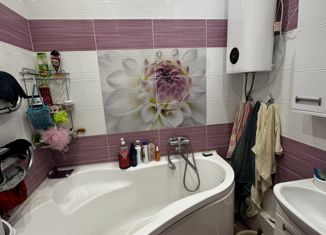 Продажа 2-ком. квартиры, 68.5 м2, Нерюнгри, улица Лужников, 3/1