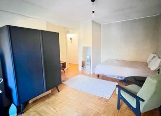 Продается 1-ком. квартира, 31.5 м2, Краснодар, улица 2-я Пятилетка, 4/1, улица 2-я Пятилетка