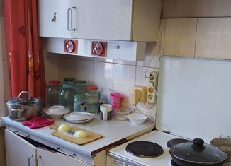 Продам двухкомнатную квартиру, 46 м2, Новосибирск, улица Кропоткина, 113, метро Гагаринская