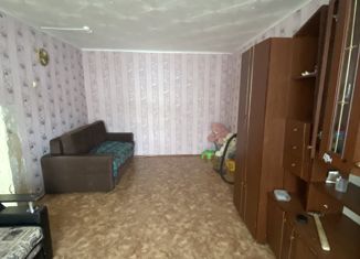 Продается комната, 30 м2, поселок городского типа Приютово, улица 50 лет ВЛКСМ, 5А