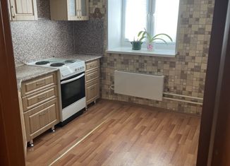 Продается 2-ком. квартира, 63.3 м2, Далматово, улица Гагарина, 85Б